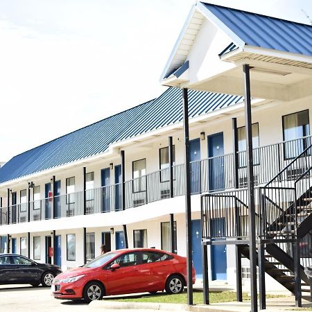 Bayfront Inn Biloxi Dış mekan fotoğraf